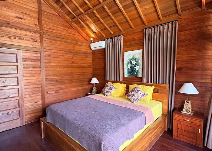 Wooden Private * Ubud